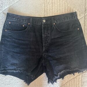 DENIM FORUM BOYFRIEND JEAN SHORTS